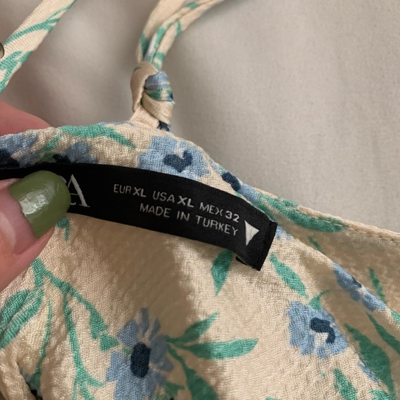 Zara Beige Mini Dress - Picture 4 of 5